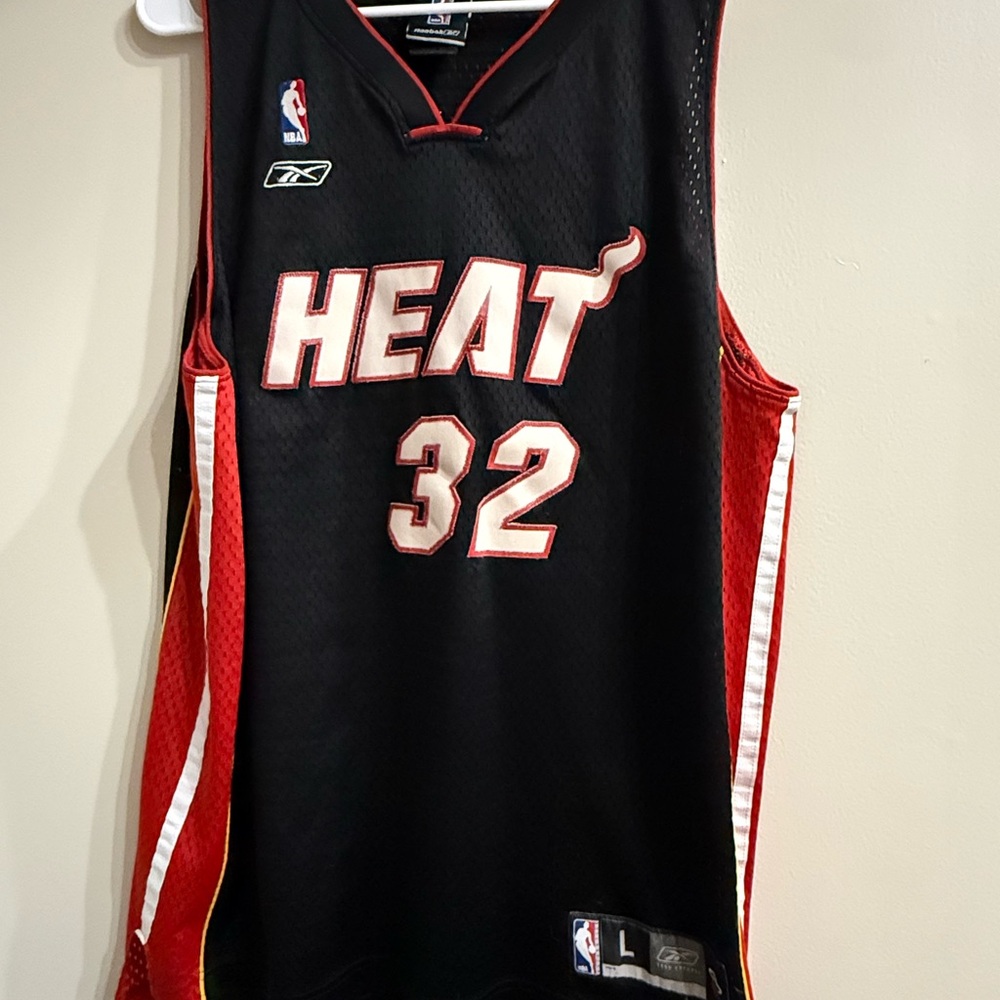 Rebook Vintage Miami Heat Shaquille O’Neill #32 Jersey Sz L